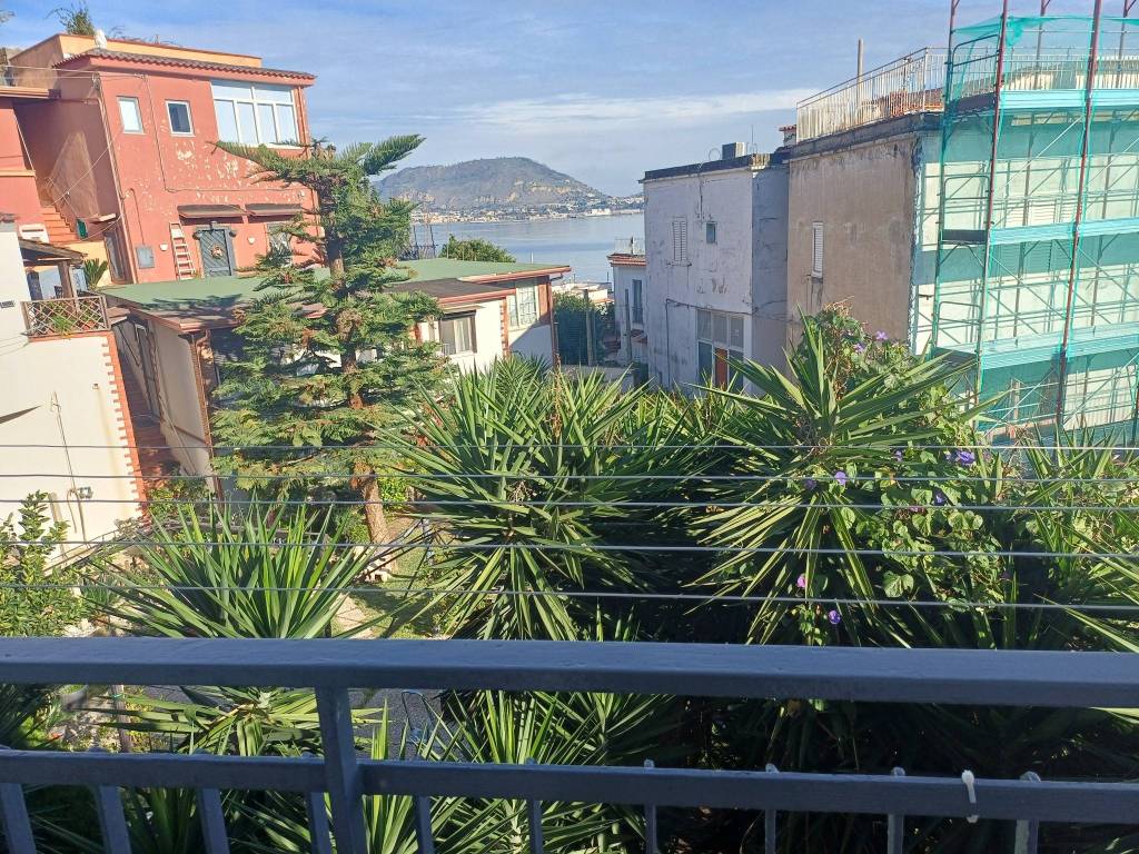 Appartamento a Bacoli in Via Ortensio - Foto 5