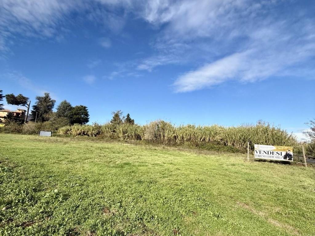 Terreno a Lariano in Via Napoli - Foto 2