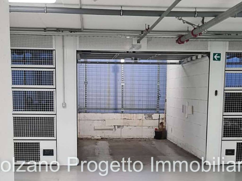 Box / garage a Bolzano in Via delle Fucine - Foto 2