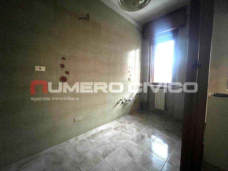 Appartamento a Foggia in Via Giuseppe Imperiale - Foto 3