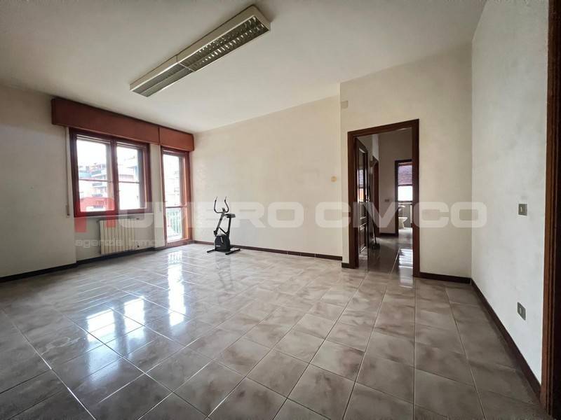 Appartamento a Foggia in Via Giuseppe Imperiale - Foto 4