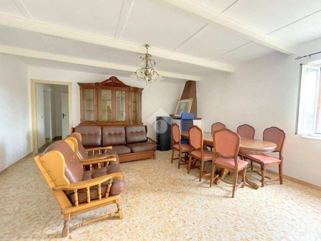 Casa indipendente a Velletri in Via Fonte del Peschio - Foto 3