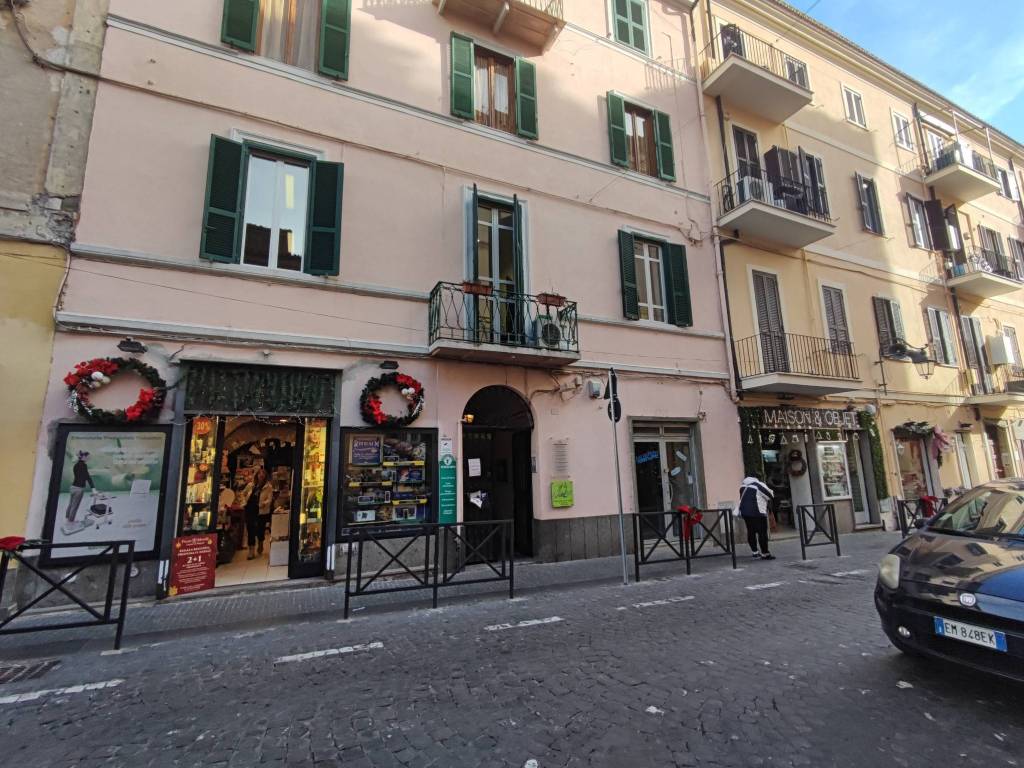 Appartamento a Albano laziale in Via Alcide De Gasperi - Foto 2
