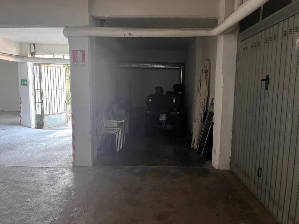 Box / garage a Genova in Via Mario Preve - Foto 2