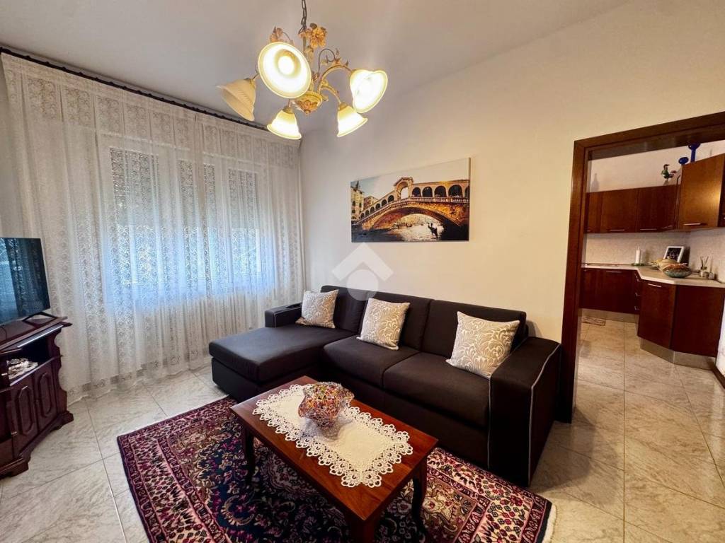 Appartamento a Mirano in Via Don Orione, 8 - Foto 3
