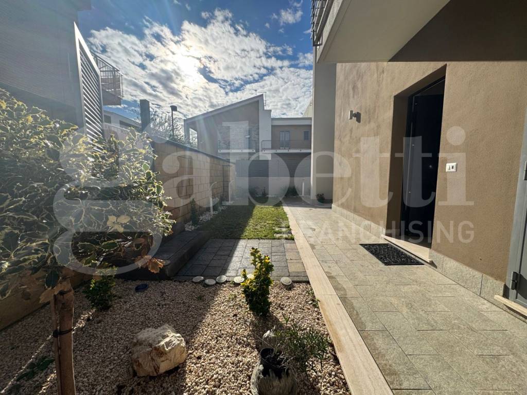 Villa a Marino in via J.Kennedy, 13 - Foto 4