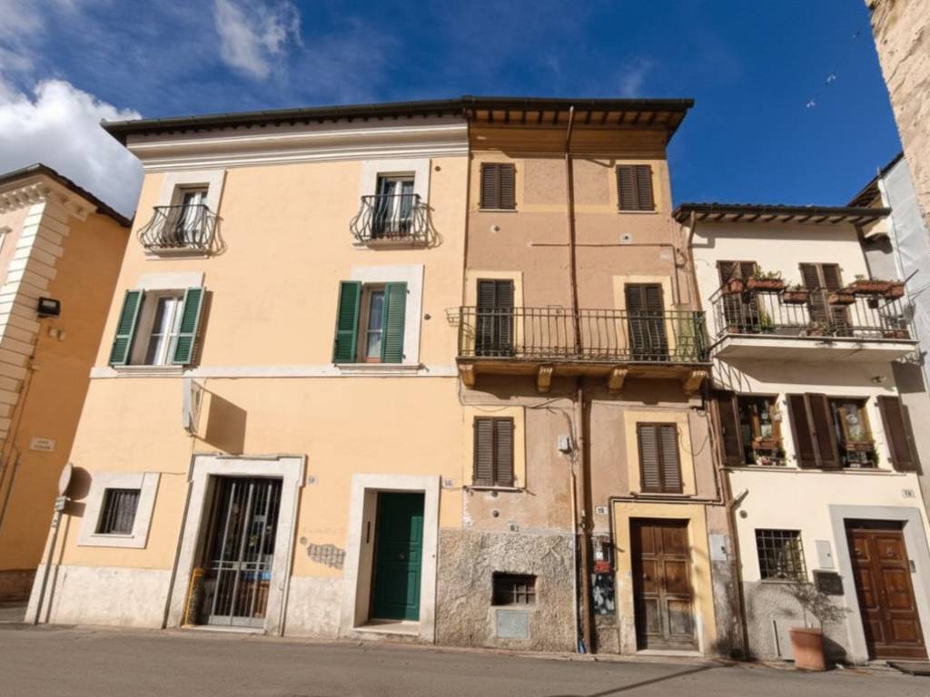 Palazzo / stabile a Rieti in Via San Francesco - Foto 2