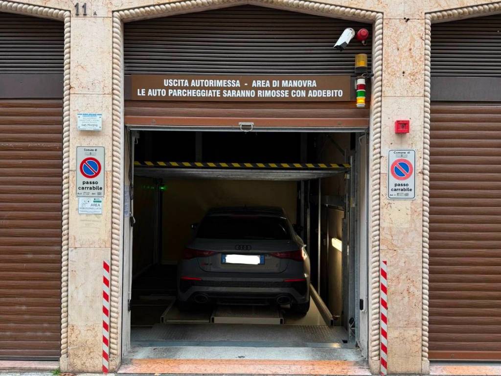 Box / garage a Verona in Via Pallone - Foto 2