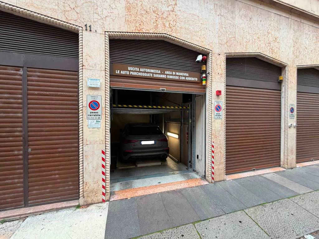 Box / garage a Verona in Via Pallone - Foto 3