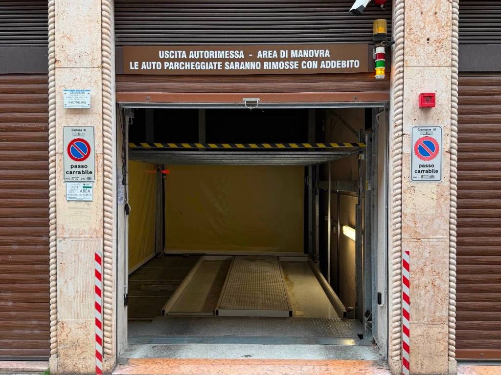 Box / garage a Verona in Via Pallone - Foto 4