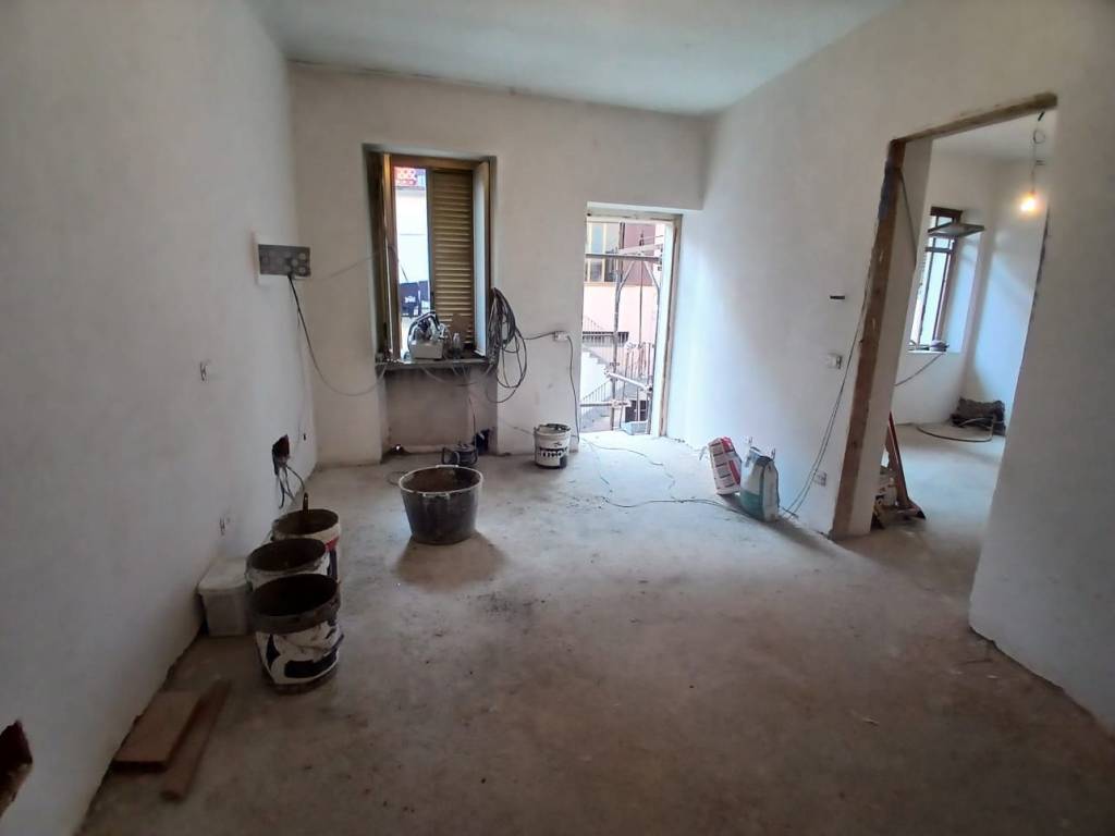Appartamento a Saronno in Via Padre Luigi Monti - Foto 2