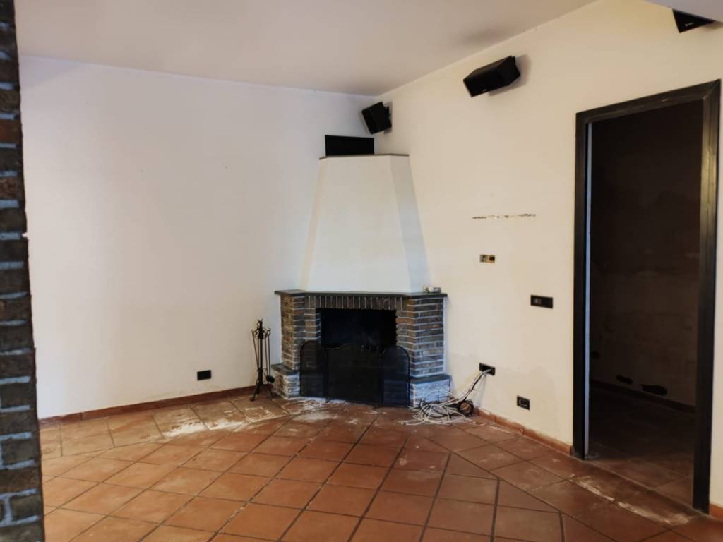 Villa a Aci catena in Via dei Ciclopi, 60 - Foto 2