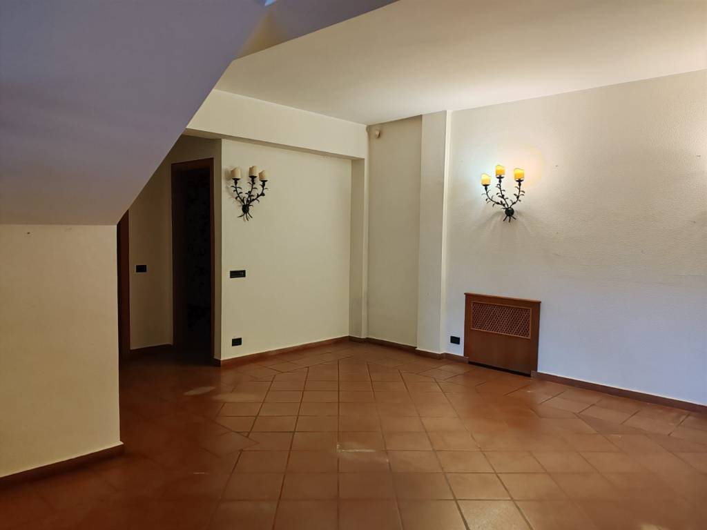 Villa a Aci catena in Via dei Ciclopi, 60 - Foto 3