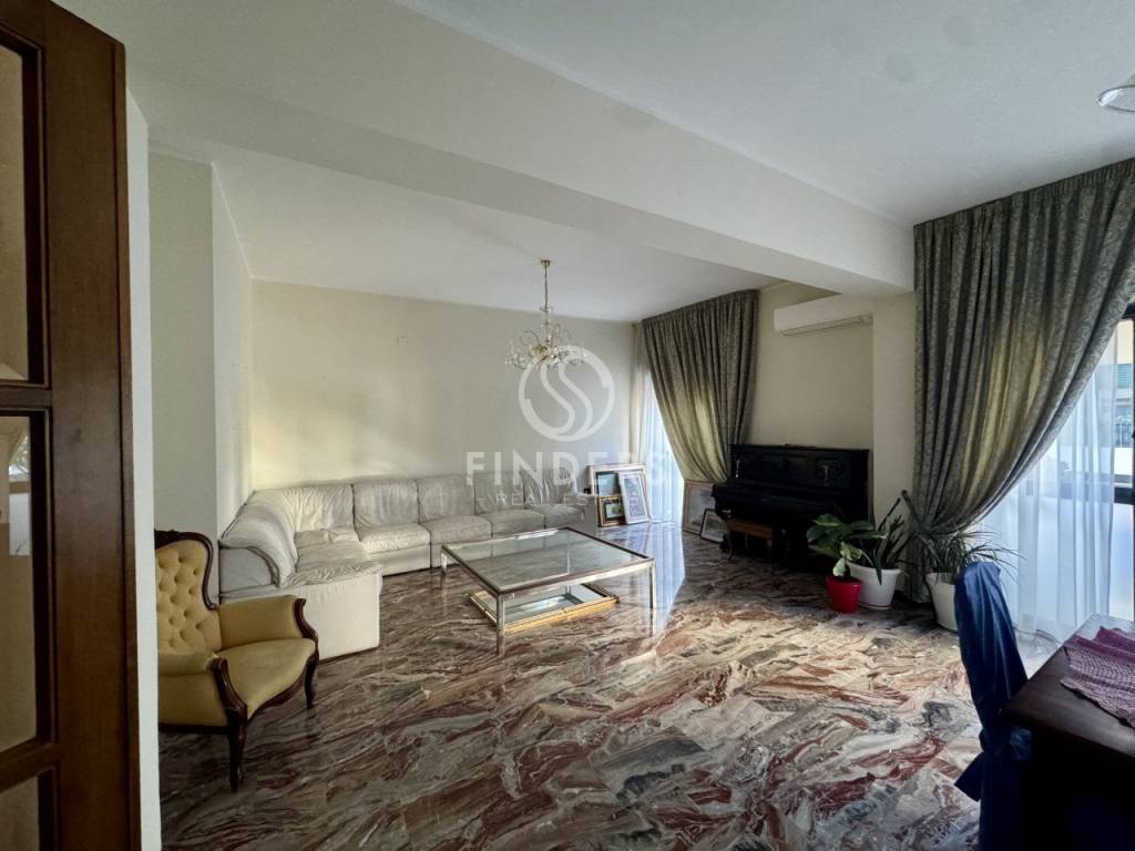 Appartamento a Reggio calabria in strada diramazione gulli via dei villini svizzeri 10/A - Foto 2