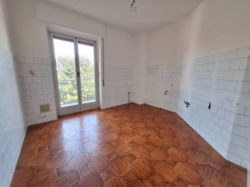 Appartamento a Vedano olona in Via Adua - Foto 2