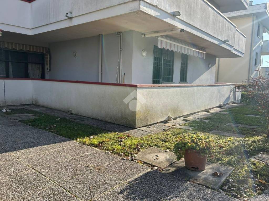 Appartamento a Rovigo in Via Antonio Salieri, 1 - Foto 3