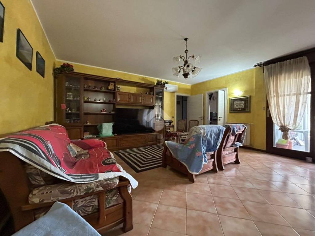 Appartamento a Rovigo in Via Antonio Salieri, 1 - Foto 4