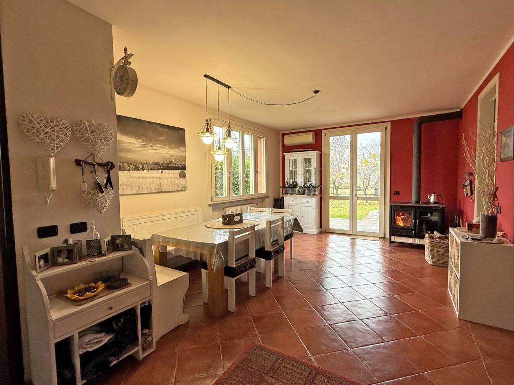 Villa a Lesignano de' bagni in Via della Bassa - Foto 2