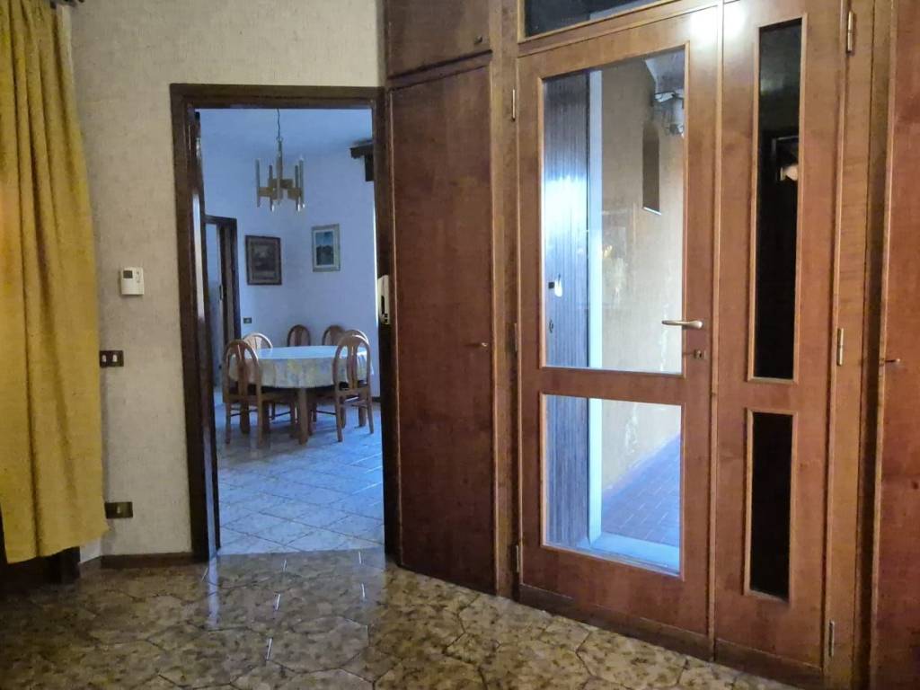 Villa a Cantello in Via Milano, 25 - Foto 3