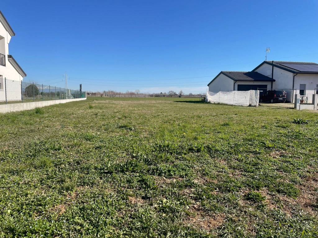 Terreno a Paese in Piazza Monsignor Attilio Andreatti - Foto 2