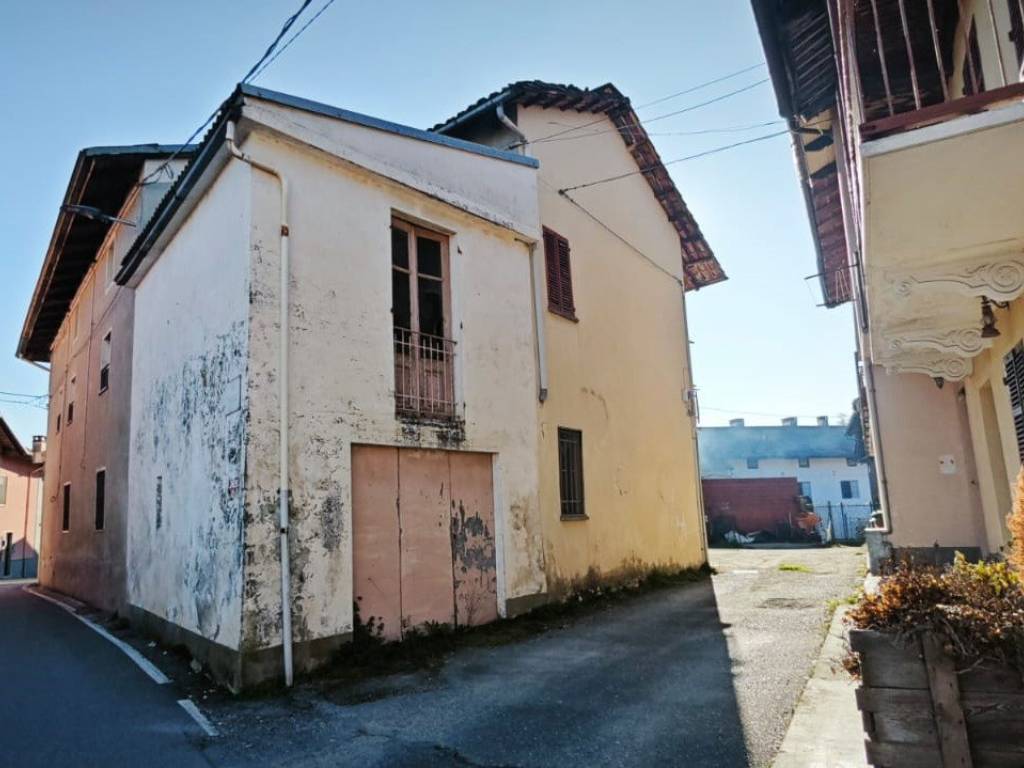 Casa indipendente a Cerrione in Via Costantino Crosa, 20 - Foto 2