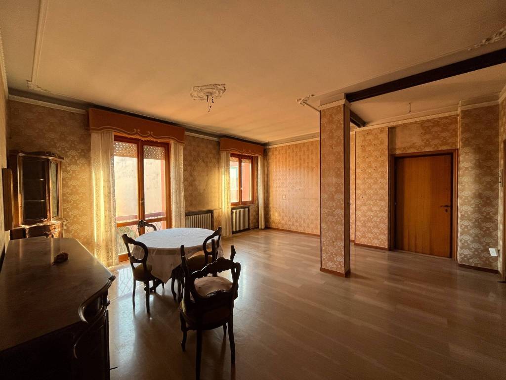Appartamento a Fidenza in Vicolo Arnaldo da Brescia - Foto 4