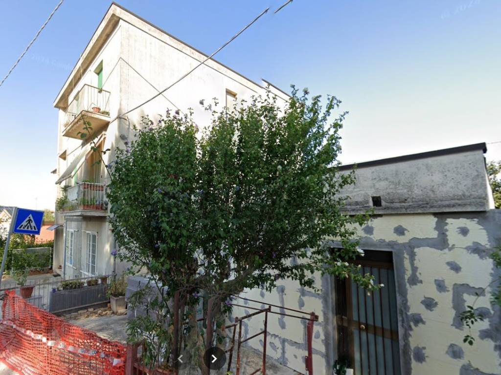 Appartamento a Macerata in Via della Pace, 219 - Foto 2