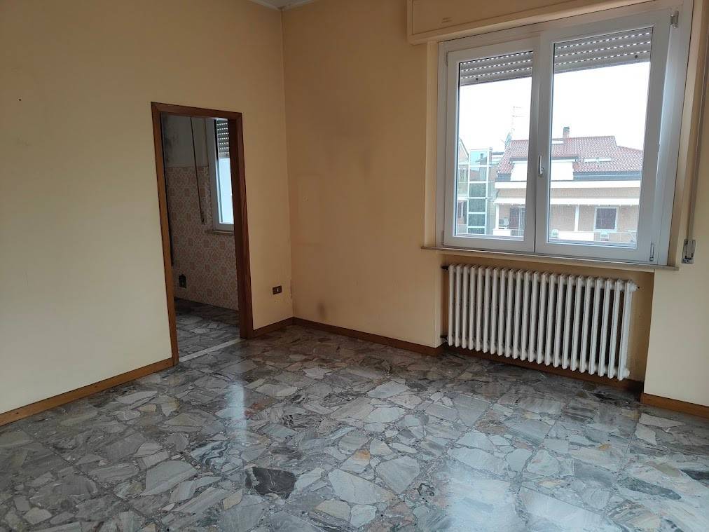 Appartamento a Civitanova marche in Via Alfonso La Marmora - Foto 2
