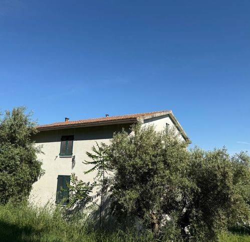 Rustico / casale a Corridonia in Via Fonte Oliva - Foto 2