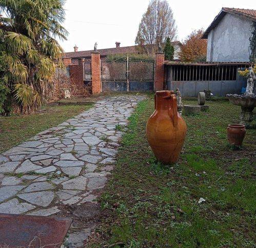Villa a Pinerolo in Strada Pascaretto 62 - Foto 4
