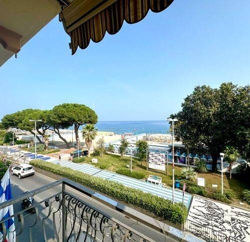 Appartamento a Albissola marina in Corso Baldovino Bigliati - Foto 3