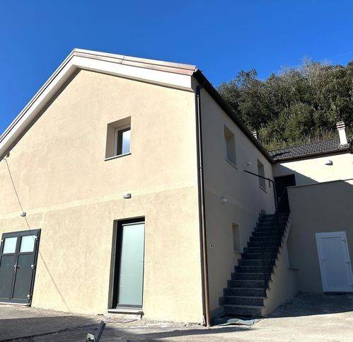 Casa indipendente a Quiliano in Via Becchi - Foto 2