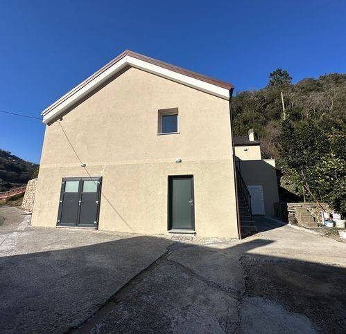 Casa indipendente a Quiliano in Via Becchi - Foto 3