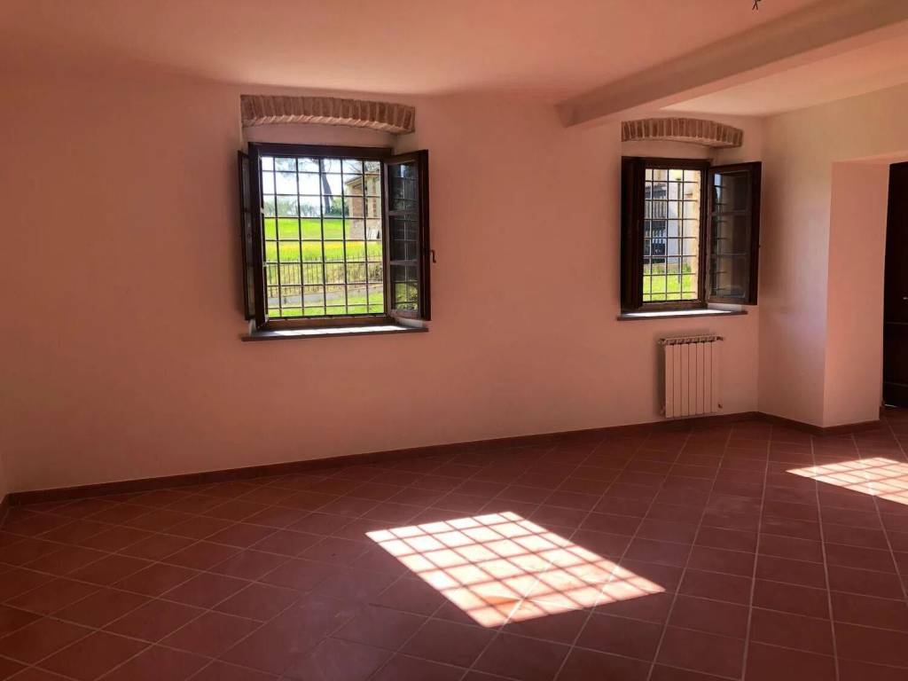 Villa a Poggibonsi in Località Montefalconi - Foto 2
