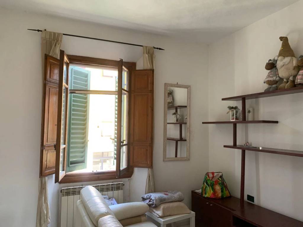 Appartamento a Poggibonsi in Via Montegrappa - Foto 2