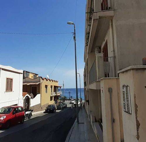 Appartamento a Lipari in Via Calandra - Foto 2