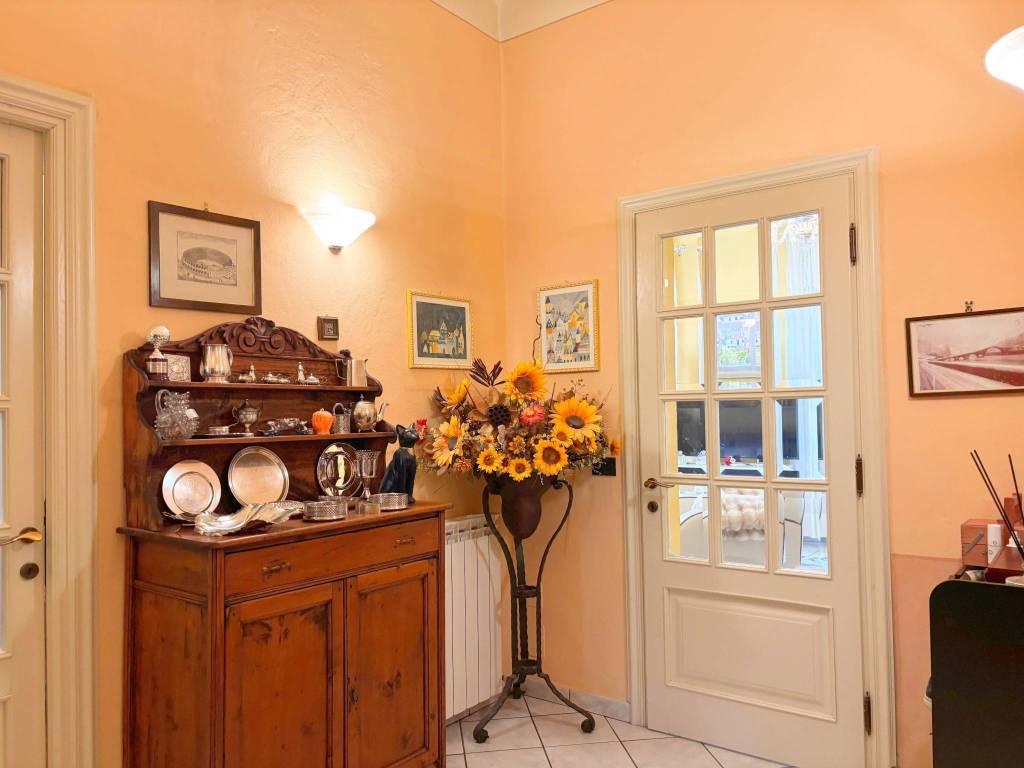 Villa a Bagni di lucca in Via Umberto I, 167 - Foto 4