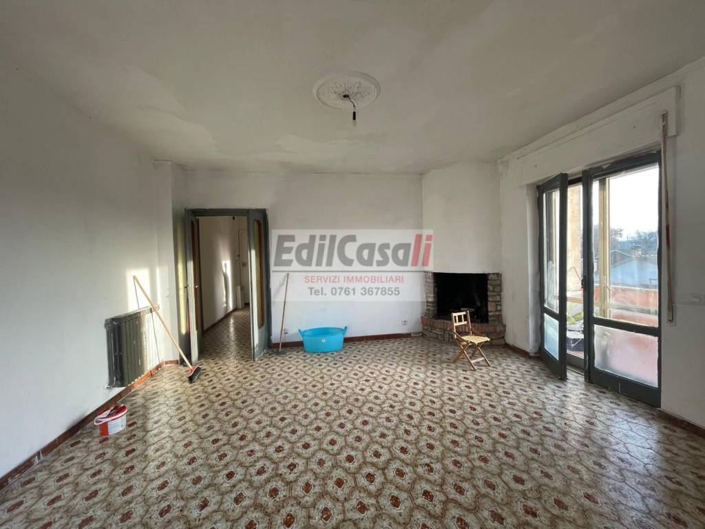 Appartamento a Graffignano in Piazza Umberto I - Foto 5