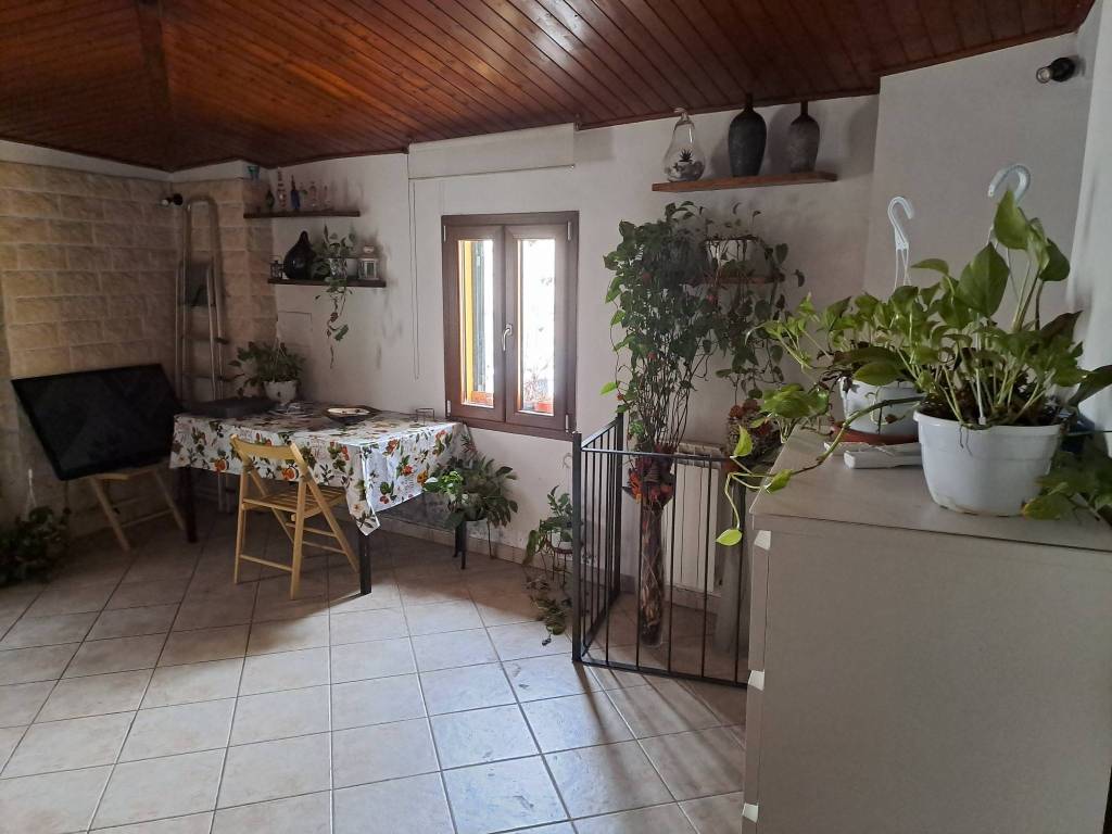 Appartamento a Campi bisenzio in Piazza Lanciotto Ballerini - Foto 3