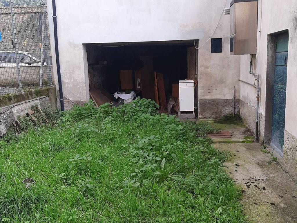 Casa indipendente a Pescia in Via Giuseppe Giusti - Foto 2