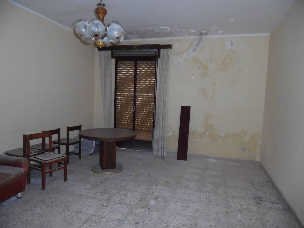 Casa indipendente a Floridia in Via Alessandro Manzoni - Foto 4