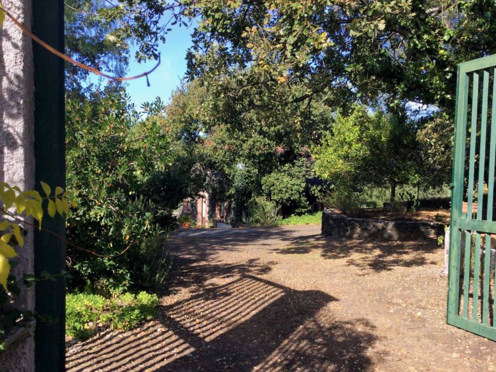 Rustico / casale a Belpasso in Contrada Grotta d'Angelo - Foto 2