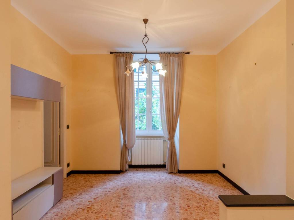 Appartamento a Genova in Via Pertinace - Foto 2