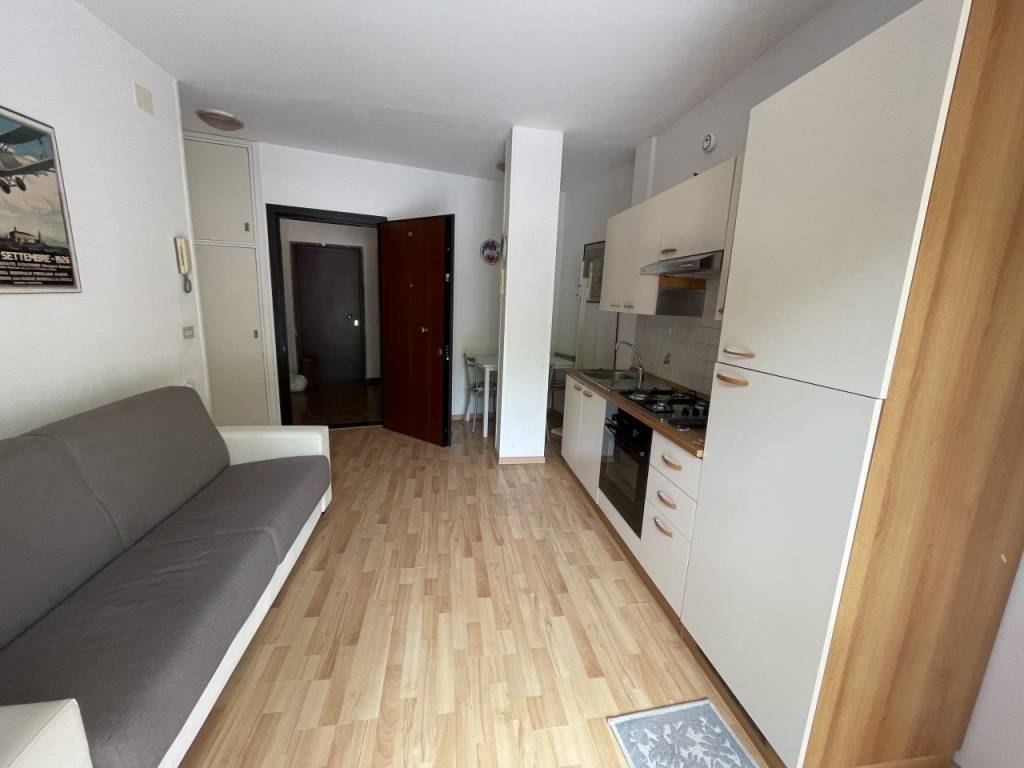 Appartamento a Lignano sabbiadoro in Via Paluzza - Foto 4