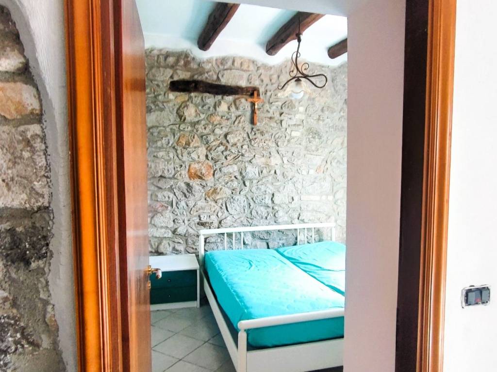 Casa indipendente a Roccamonfina in Via Quirini 2 - Foto 5