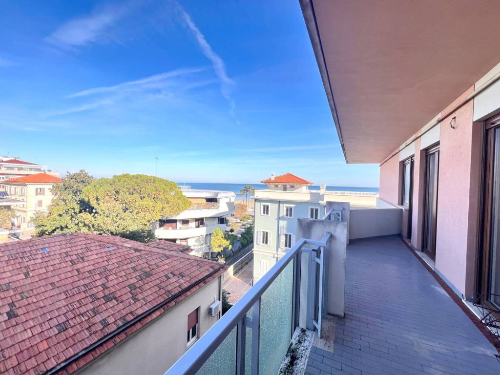 Appartamento a Pescara in via regina Elena, 92 - Foto 5