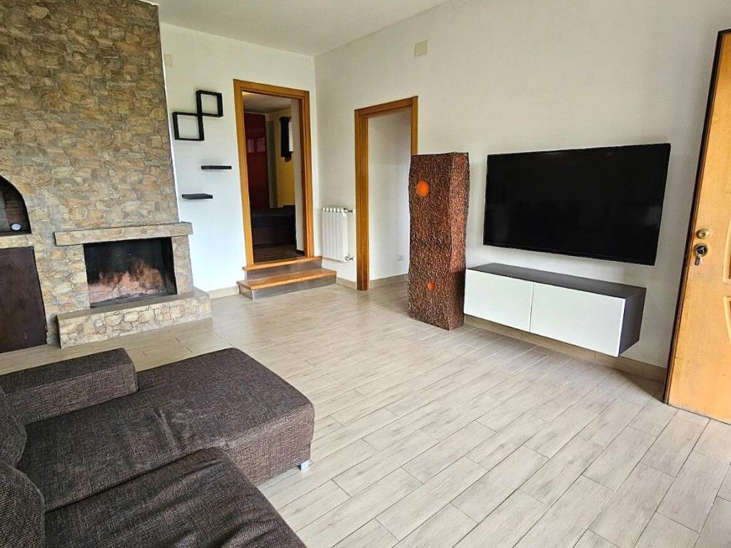 Villa a Supino in Via Colle Rosa - Foto 4