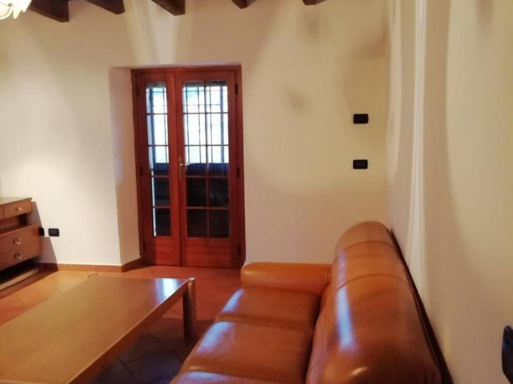 Appartamento a Castiglione delle stiviere in Via Giovanni Chiassi, 8 - Foto 2