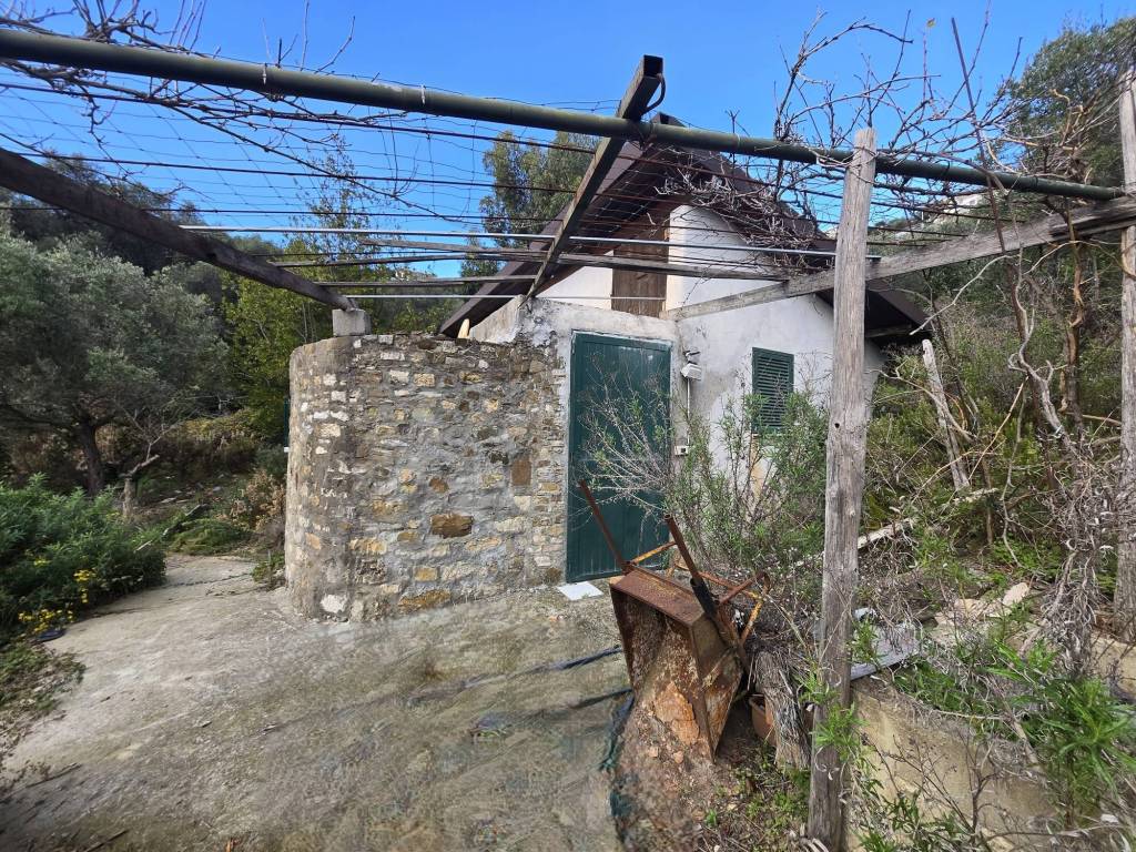 Palazzo / stabile a Costarainera in Autostrada Genova-Ventimiglia - Foto 2