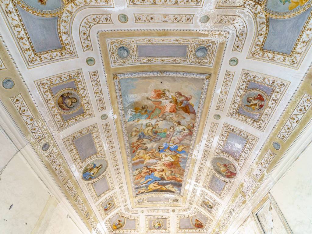 Palazzo / stabile a Catania in Piazza dei Martiri - Foto 2
